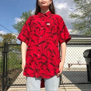 RARE GUESS BUTTON DOWN